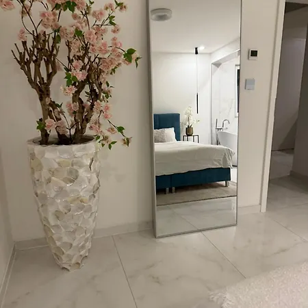 Appartement Luxrem 4 *