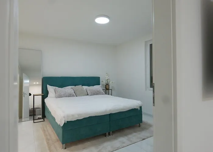 アパート Luxrem-de 4