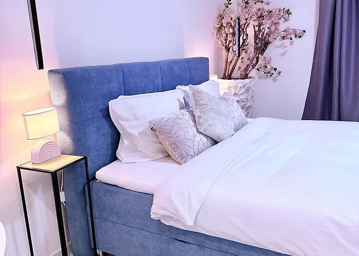 Luxrem-de 4 アパート